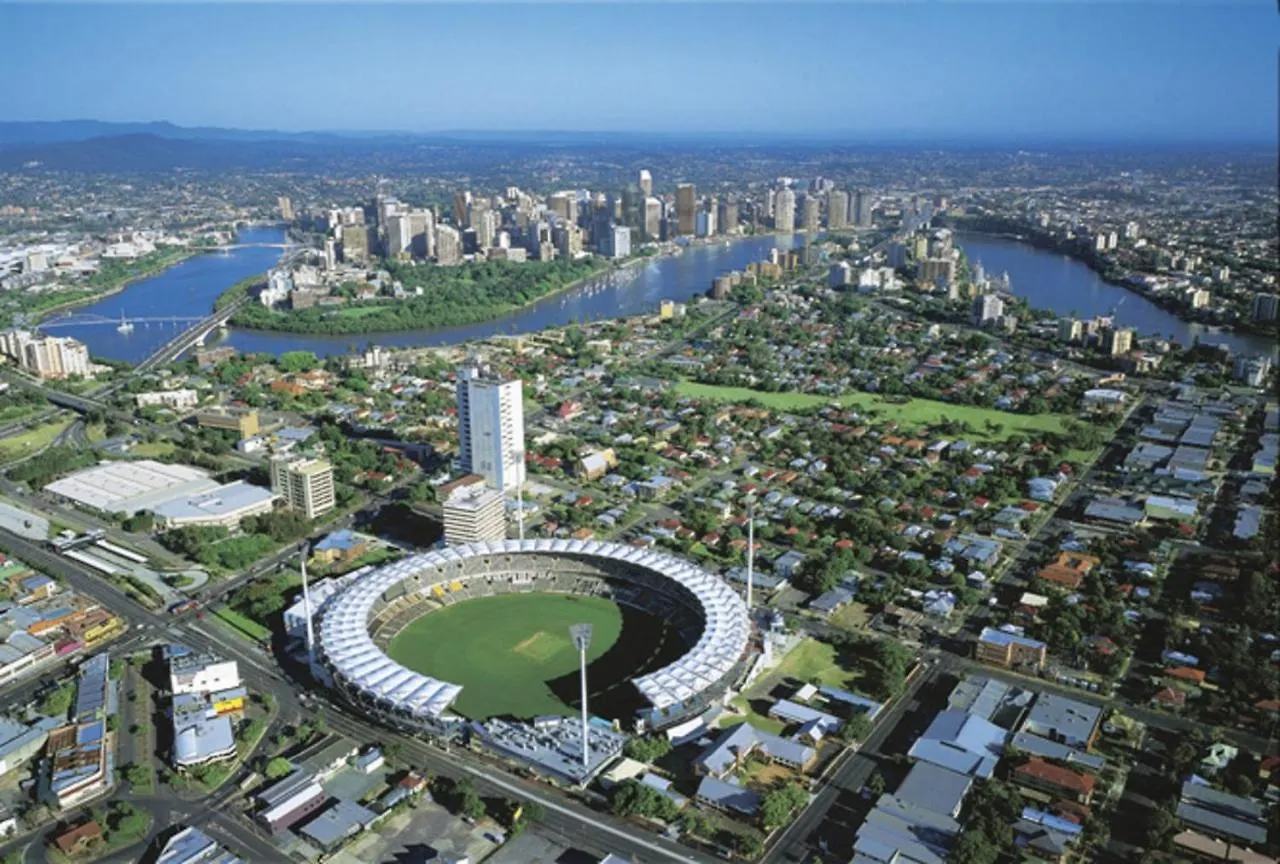 Amazing River View - 3 Bedroom Apartment - Brisbane Cbd - Netflix - Fast Wifi - Carpark